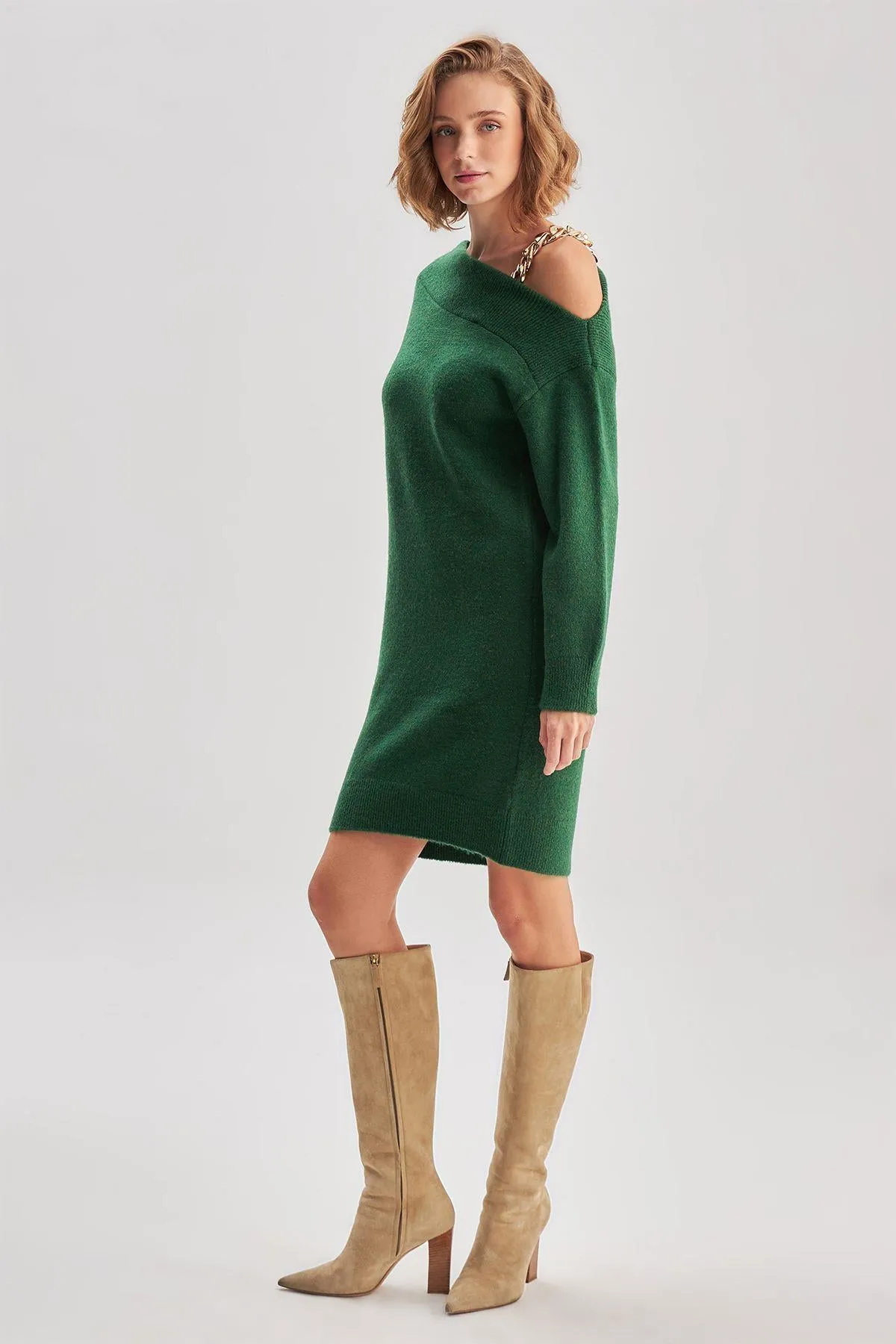 Chain Detailed Boat Neck Green Knitwear Dress