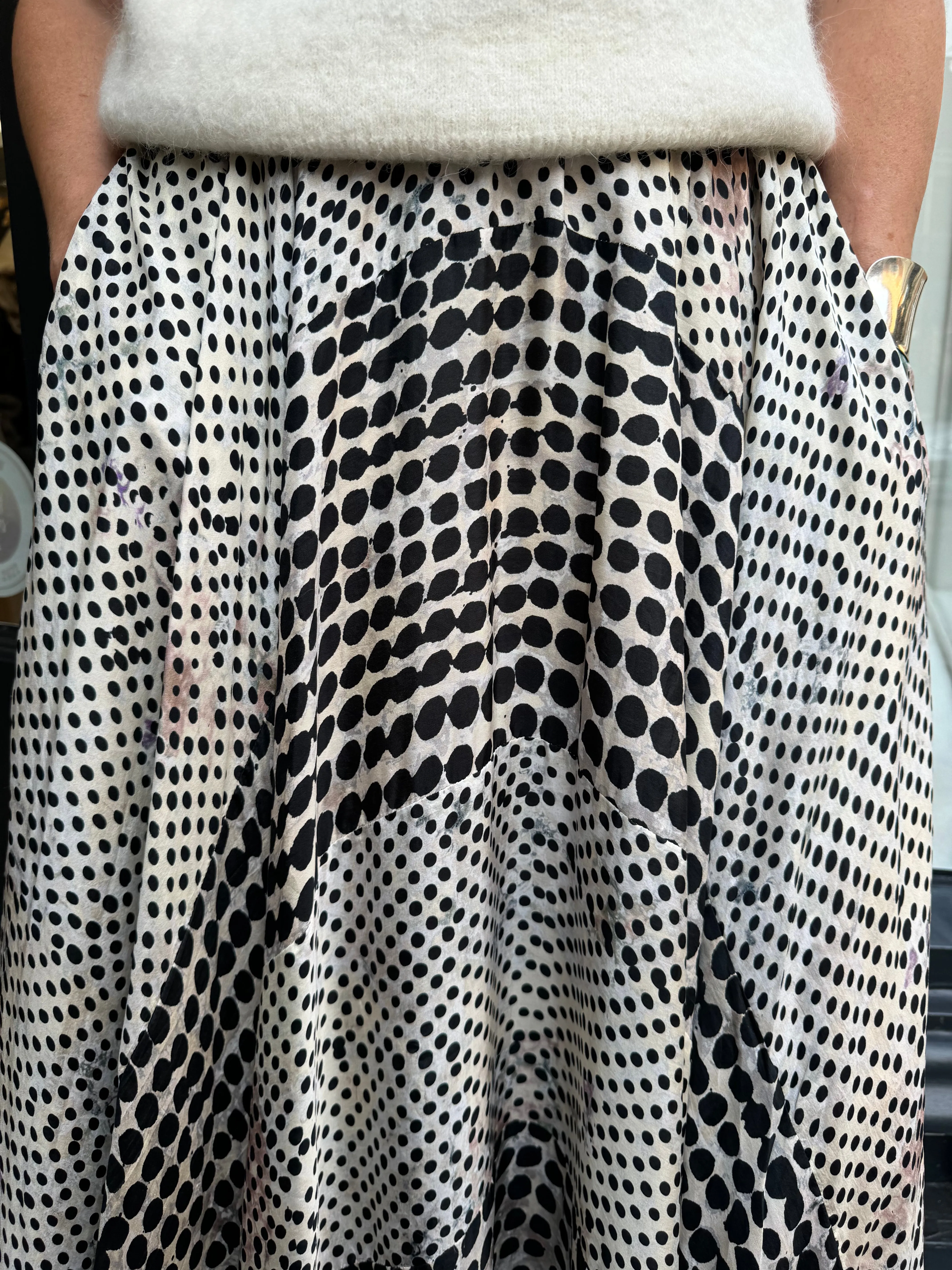 Dan Skirt Black