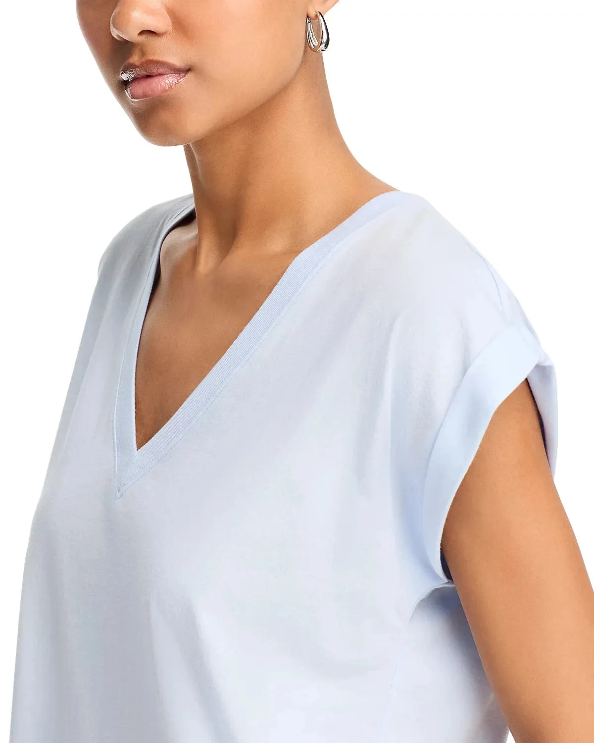 Easy V-Neck Tee