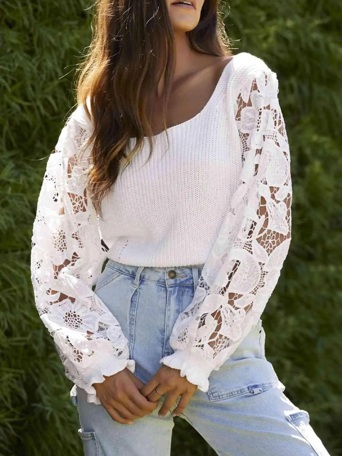 Feminine Comfort Knit White Lace Long Sleeve Top
