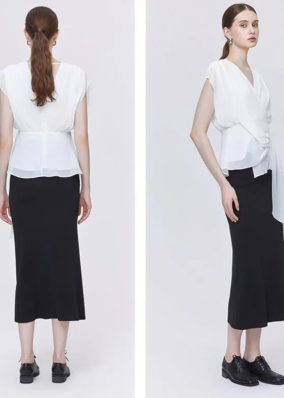 IRREGULAR STITCH SLEEVELESS SHIRT