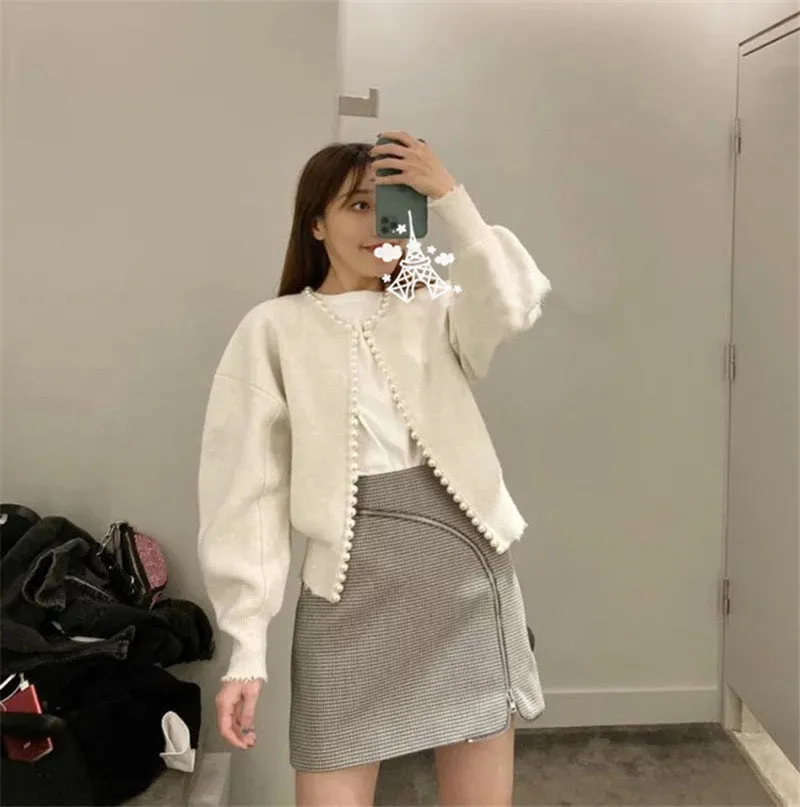 Lady Look Soft Wool Cashmere Cardigan with Pearls buttons